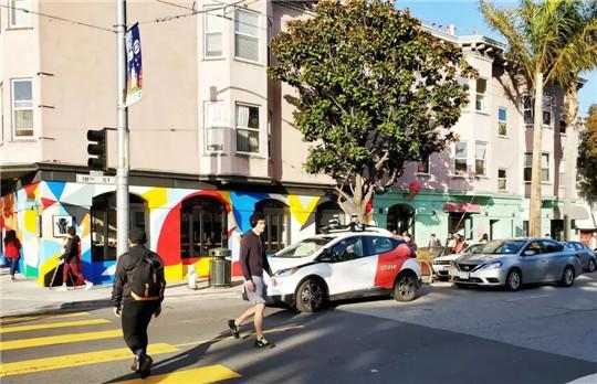 自動駕駛技術開發排行榜 群雄逐鹿，誰主沉浮